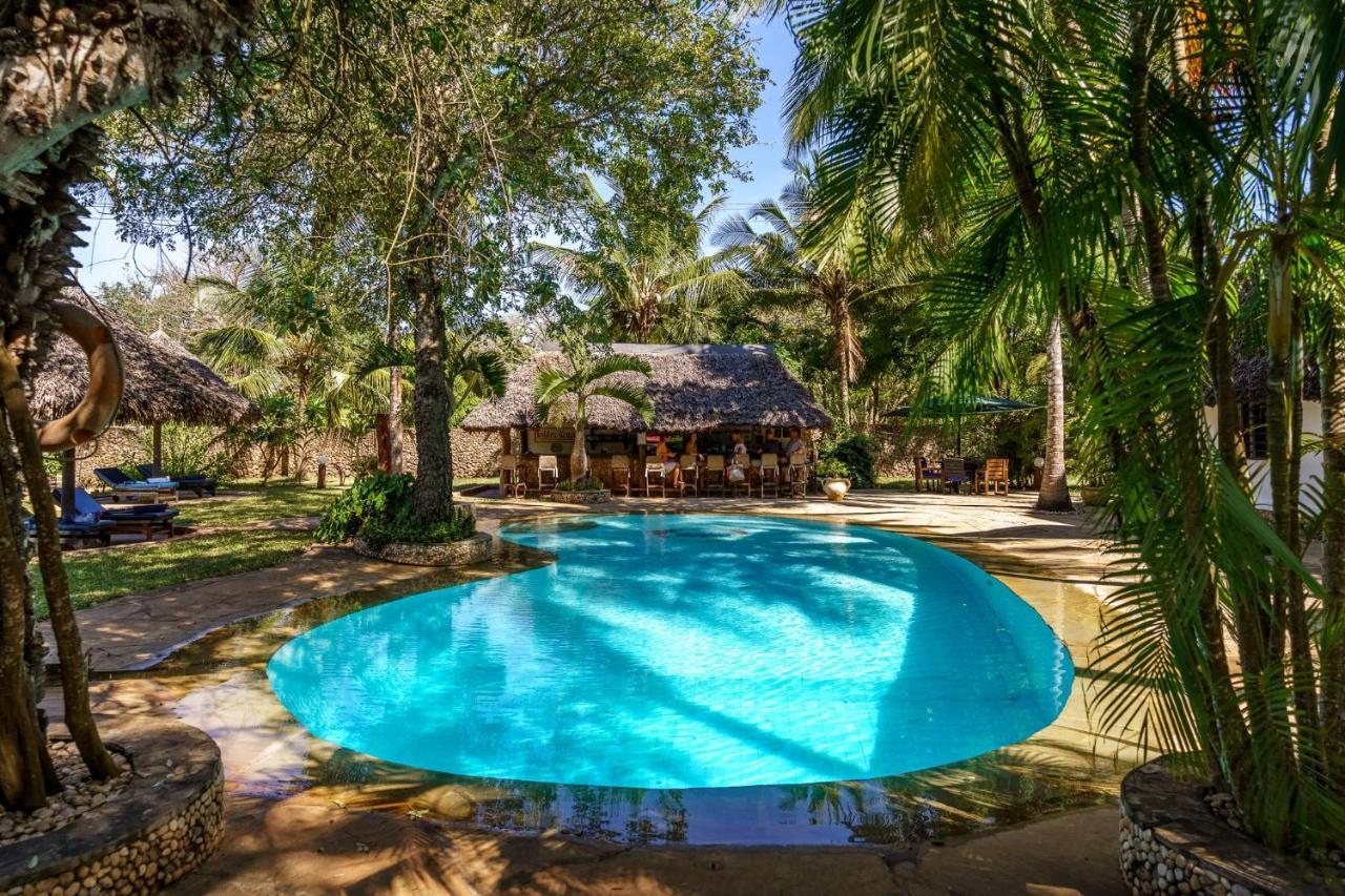 Diani Marine Divers Village 디아니 해변 외부 사진