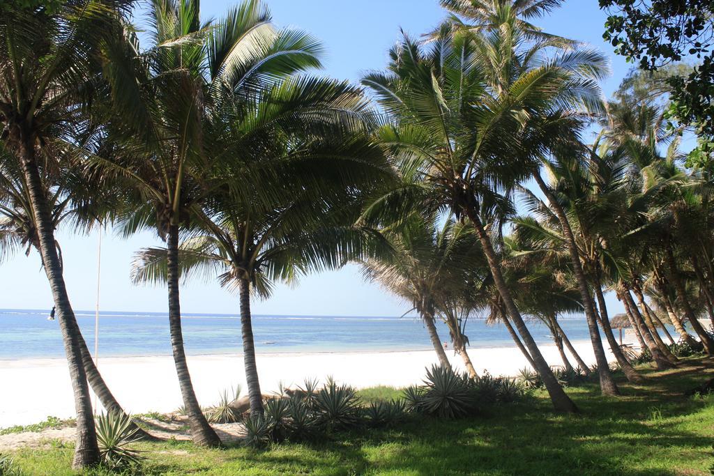 Diani Marine Divers Village 디아니 해변 외부 사진